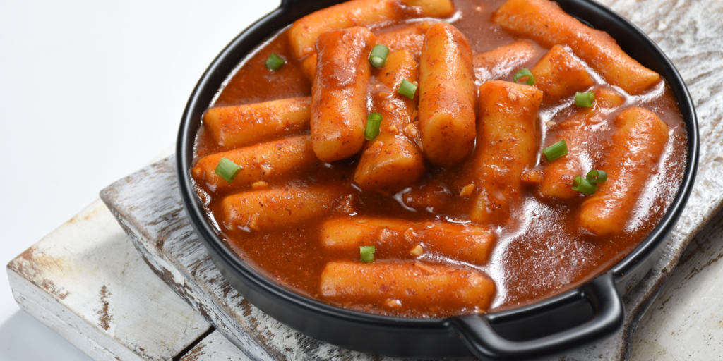 Tteokbokki-떡볶이,korean-food,rice-cake,spicy-korean-food,korean-culture